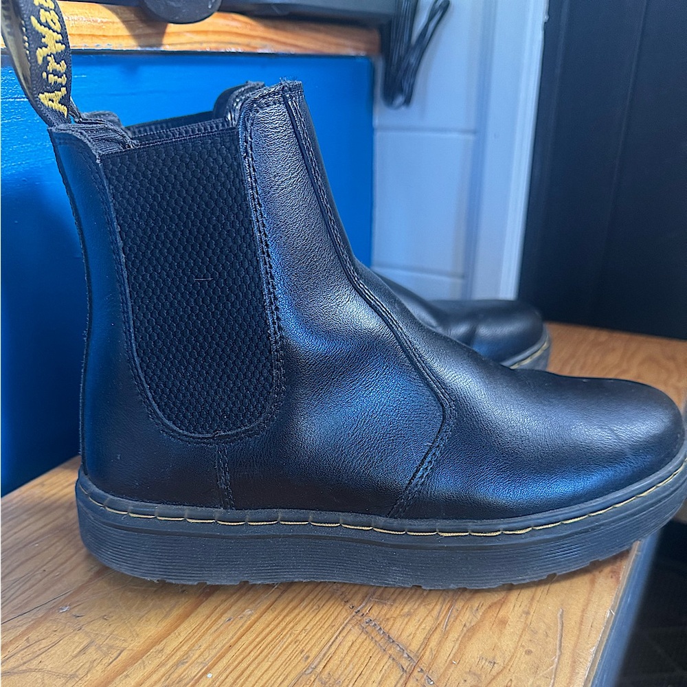 Dr. Martens Chelsea Boots
